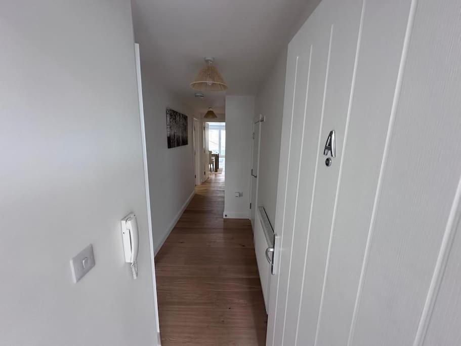 Apartamento 2Bed Ground Floor Flat + Garden Sunningwell Exterior foto
