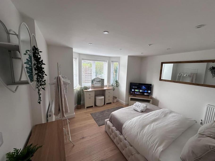 Apartamento 2Bed Ground Floor Flat + Garden Sunningwell Exterior foto